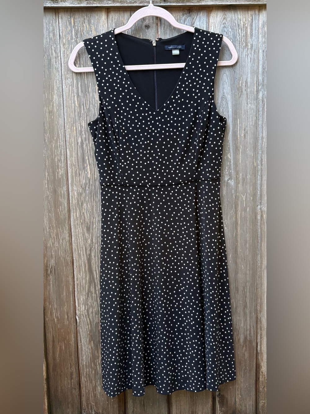 Tommy Hilfiger Black & White Polka Dot V-Neck Sleeveless Dress Size 8 EUC